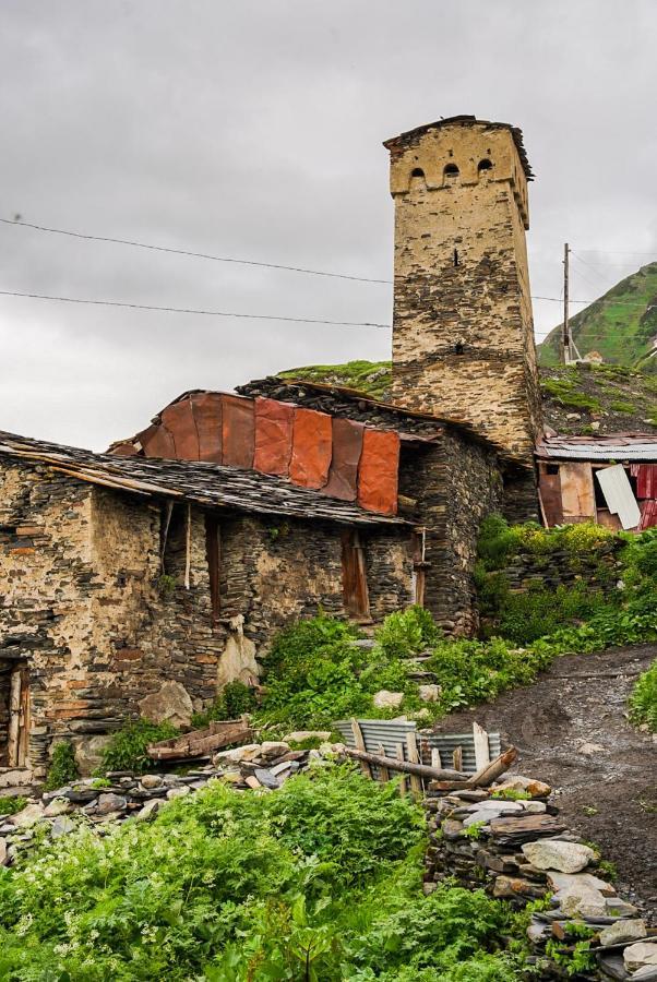 Bori'S Guesthouse Ushguli Dış mekan fotoğraf