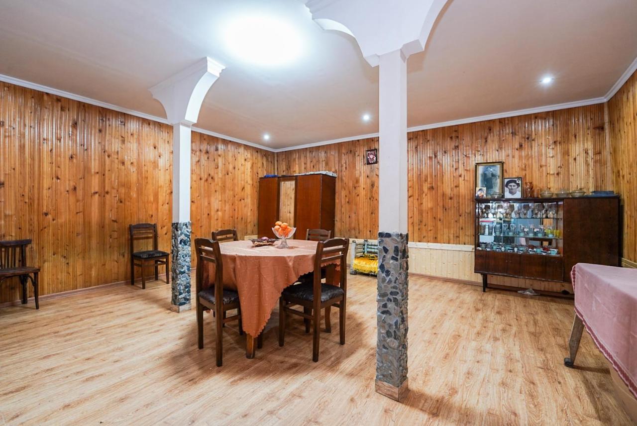 Bori'S Guesthouse Ushguli Dış mekan fotoğraf