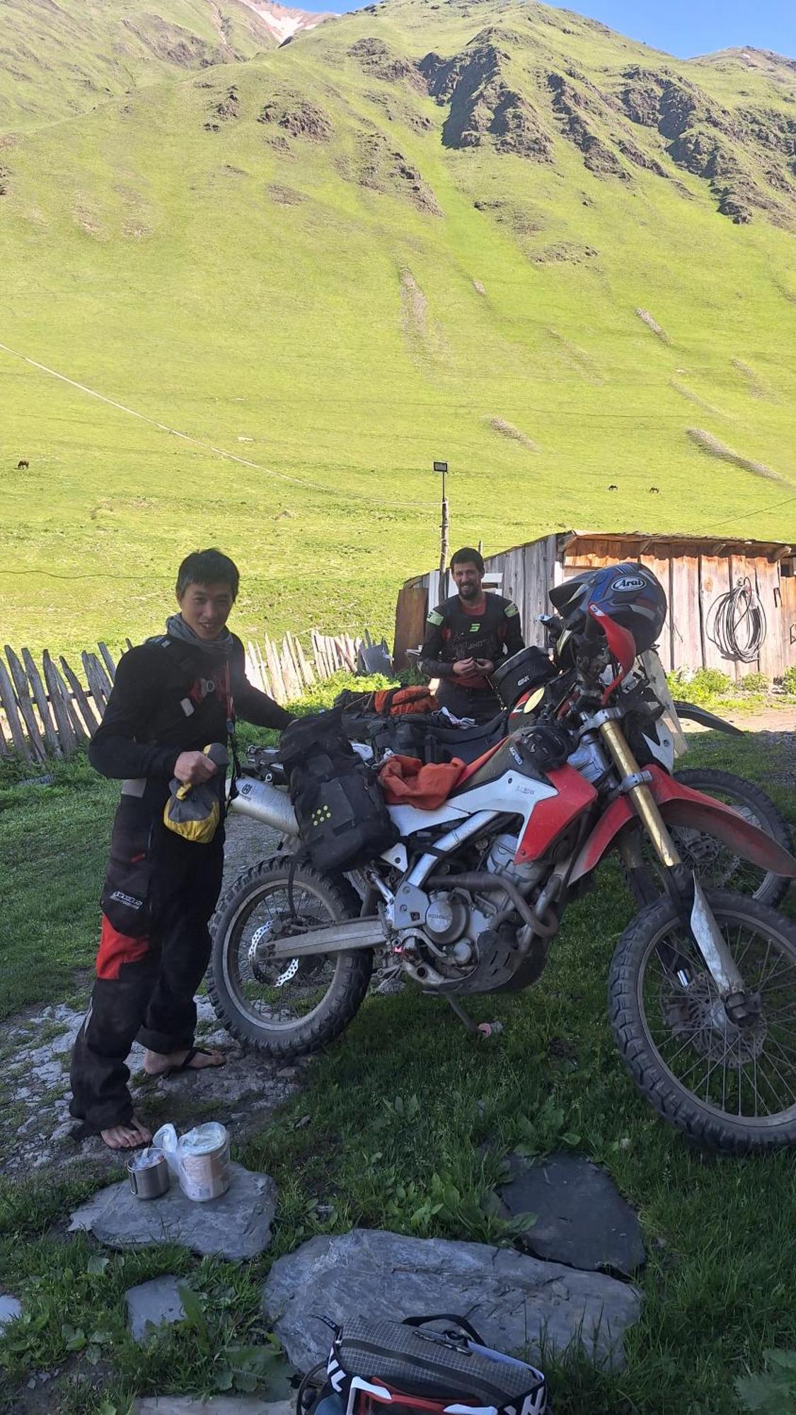 Bori'S Guesthouse Ushguli Dış mekan fotoğraf